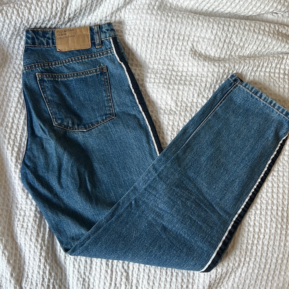 Pull & bear high rise straight leg jeans with stripe on side